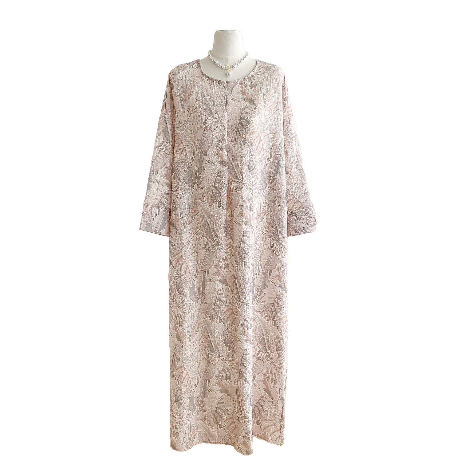 Elegant Muslim Women's Maxi Dress - Loose Fit Modest Abaya With 3D Floral Print - Breathable Polyester Blend Fabric - One Size Fits Most_ecoleips.com