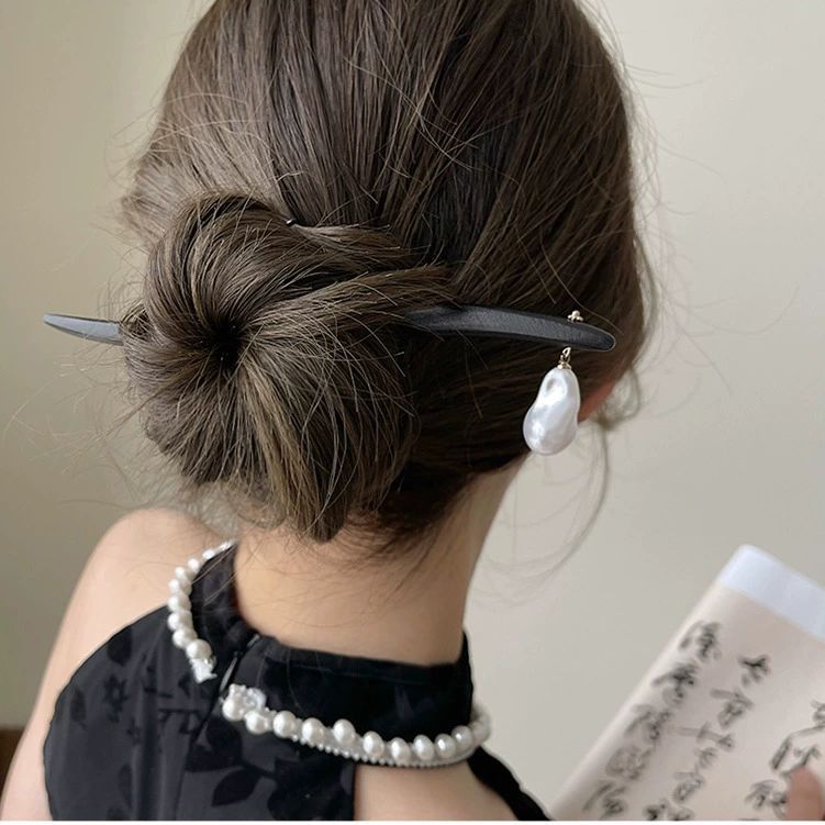 Black wooden hairgrip from pearl, Chinese hairpin, Hanfu, simple and elegant design