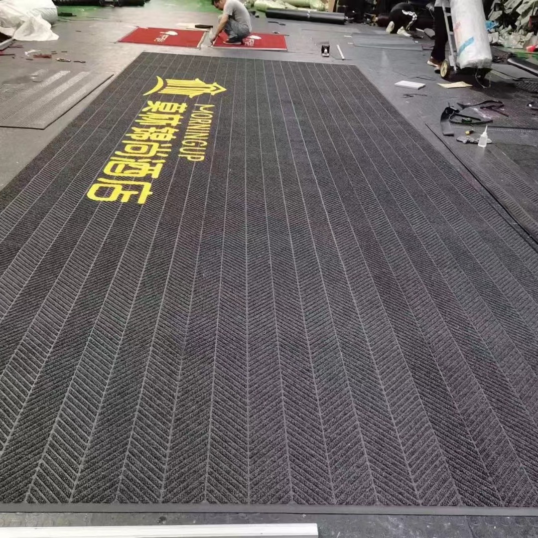 가져온 두꺼운 데니어 타이어 패턴 블랙 그레이