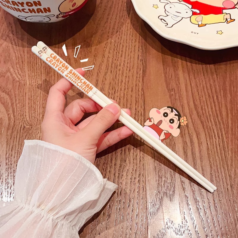 蜡笔小新一家人系列陶瓷筷子家用耐高温筷子卡通筷家庭用一人一筷|undefined