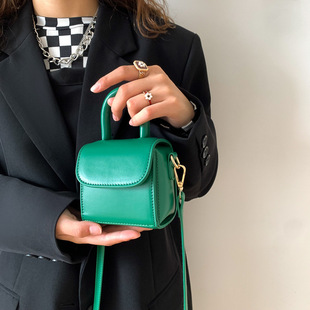 ���l����Ů��2022�¿��＾С���OӋ�Է��а����Ůʿб���С����