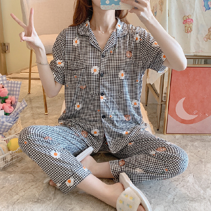Pantalones de manga corta pijamas de las mujeres de verano estilo coreano ins cardigan leche traje de seda hogar ocio dibujos animados estudiante fuera image 9