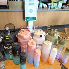 Large-capacity gradient water bottle fitness sports water bottle outdoor straw three-piece set hexagonal double drinking plastic water cup