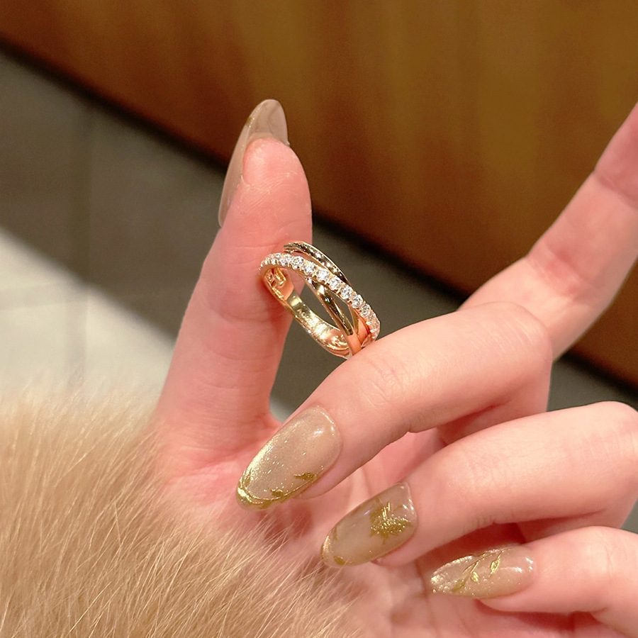 Bague Ouverte Femme Trois Cercles Entrelacés Strass Élégante_voghion.com