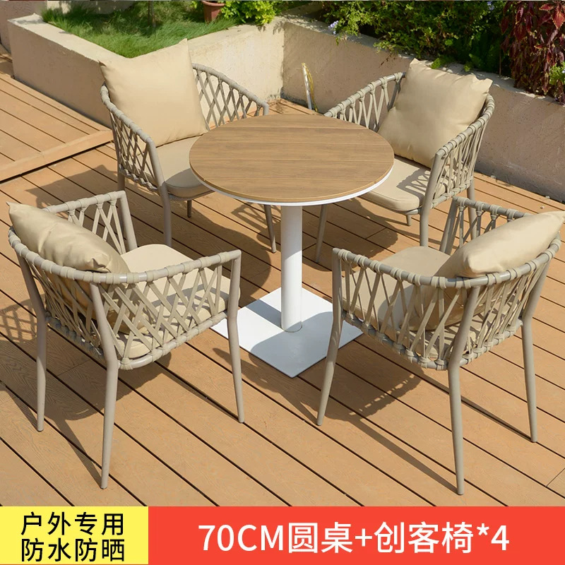 Mesa y silla de patio al aire libre, terraza de jardín de caña, balcón, mesa y silla de caña casuales, combinación de mesa y silla al aire libre