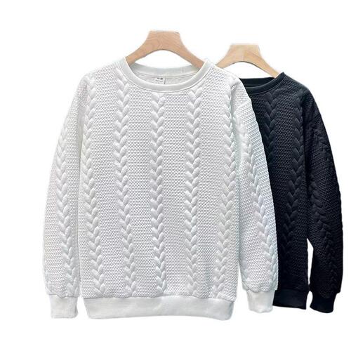 Men's Knit Round Neck Warm Sweater for Autumn and Winter