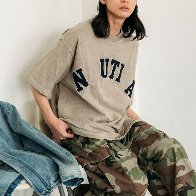 NAU 日系系トレンドブランド 冷染水洗い加工 ラウンドネック半袖Tシャツ メンズ ヘビーウェイトコットン 文字刺繍入り インナーシャツ/トップス