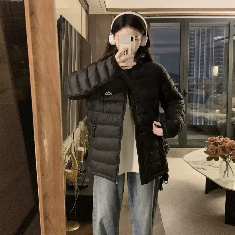 新款韩版修身轻盈百搭学院羽绒服女冬季轻薄情侣棉衣保暖连帽外套