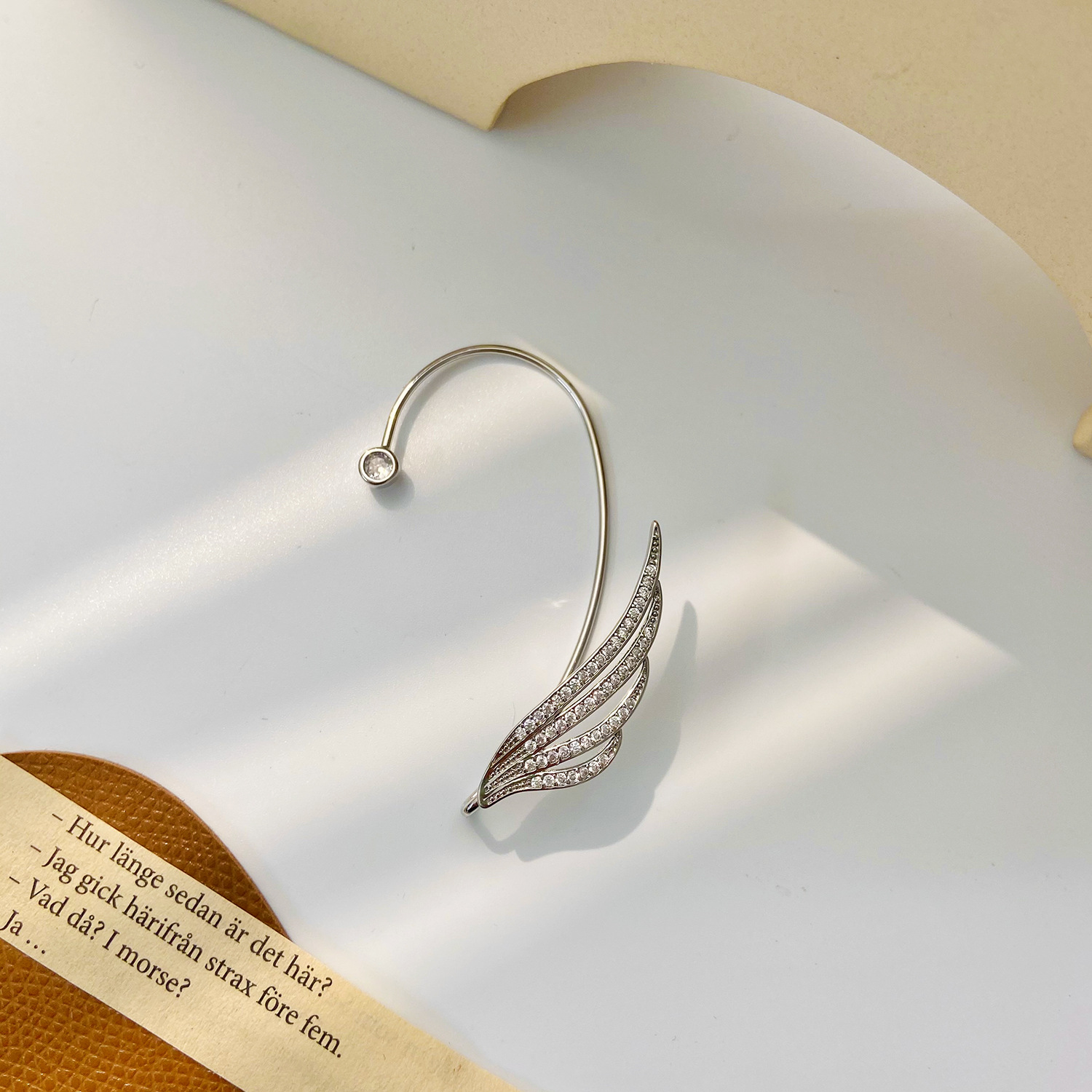 fashion copper inlaid zircon butterfly wings elf ear bone clip