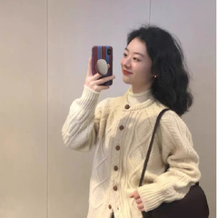 2025早秋新款慵懒风奶杏色麻花针织开衫女宽松百搭外套女图片均码