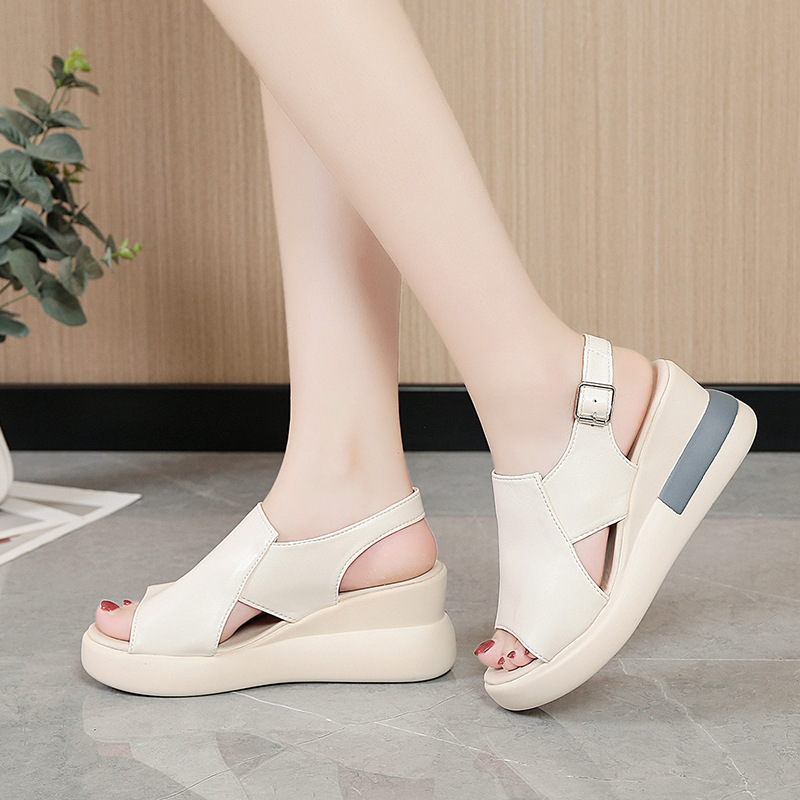 Sports Sandals Women's Summer 2021 New Student Flat Outer Wear Fairy Style Roman Beach Women's Shoes