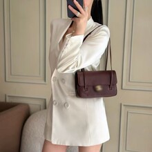 �¿�С���CocoҸ�°���y������������L�ֱ����Ӱ��μ�Ҹ��Ů��