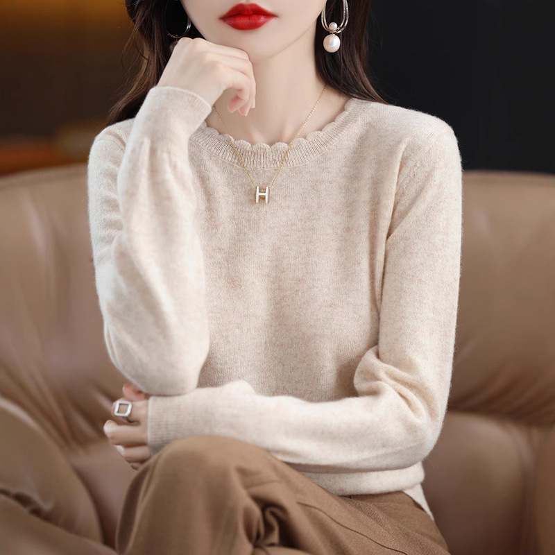 Shopping mall same brand discount lace round neck bottoming shirt Women's 2020 autumn and winter sweater long sleeve sweater