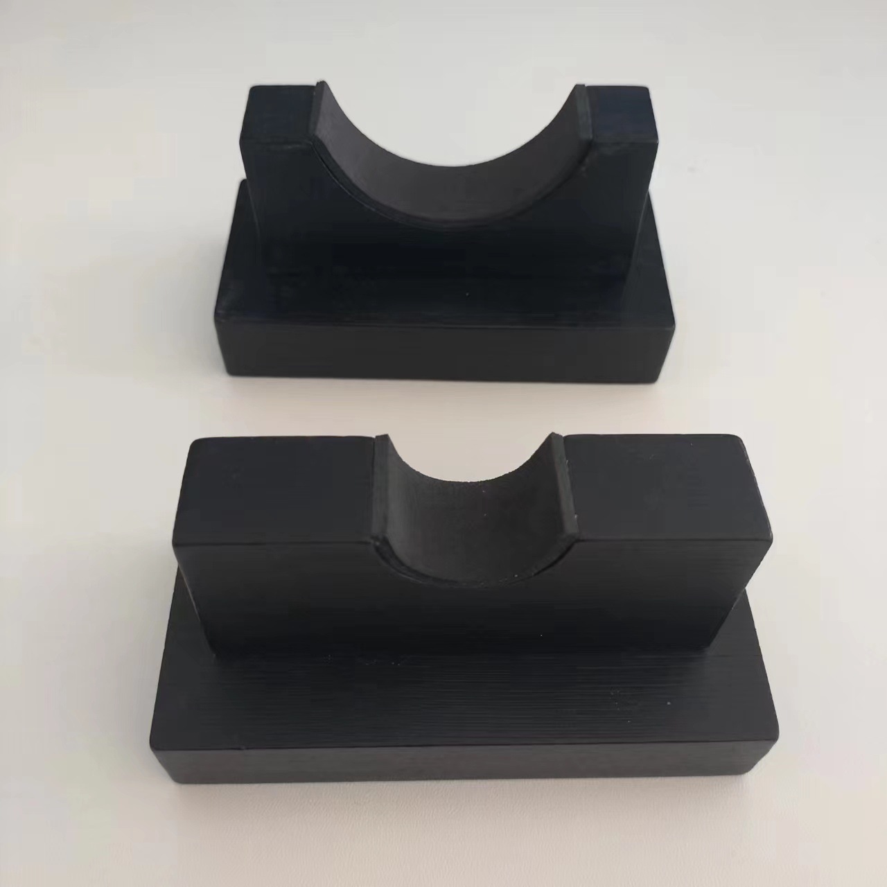 Nórdico gancho de madera maciza palo de madera creativa para soporte de exhibición palo de madera soporte directo de fábrica al por mayor