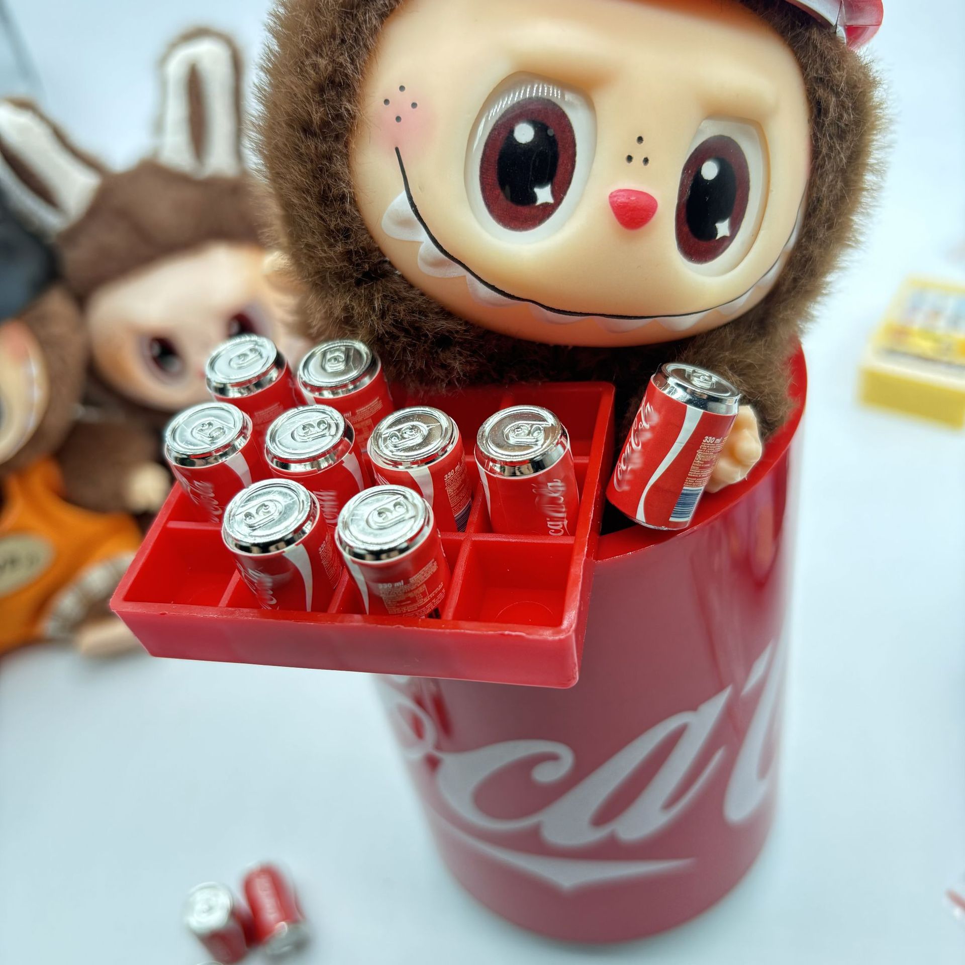 Dollhouse拉布布一打可乐汽水托盘配件迷你仿真 微缩食玩DIY模型