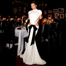 欧美时装淡紫露背缎面长裙深V黑钻腰封背部蝶翼褶皱高定晚宴战袍