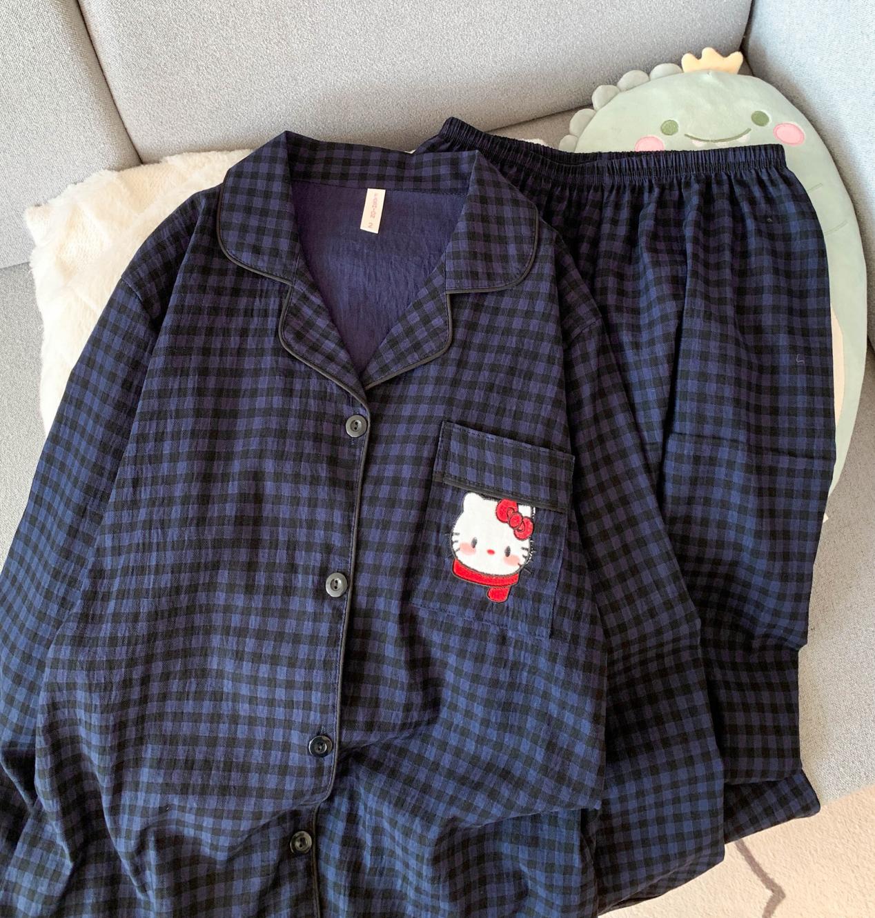 Al por mayor transfronterizo cien pijamas de verano mujeres 2025 nuevas nubes de algodón pantalones de manga larga dibujos animados lindos ropa para el hogar