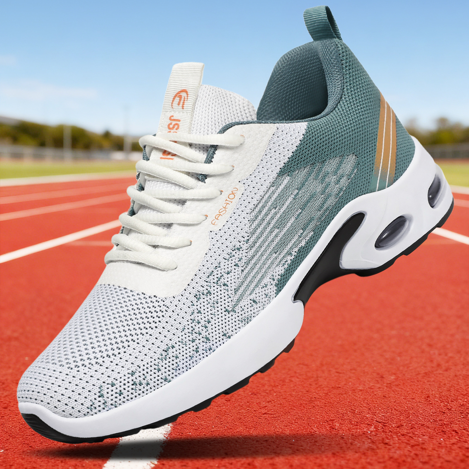 Men's Shoes Spring New Large Size Men's Sneakers Mesh Breathable Sports Shoes Fashionable Casual Running Shoes