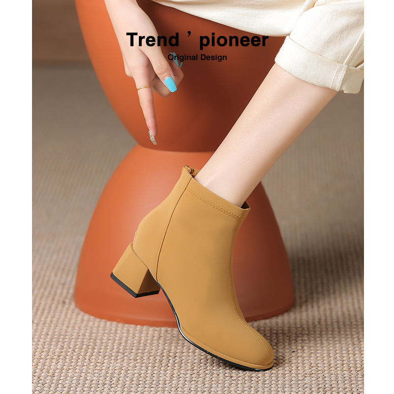 中跟真皮短靴女秋冬英伦风2022新款韩版方头粗跟瘦瘦靴拉链短筒靴