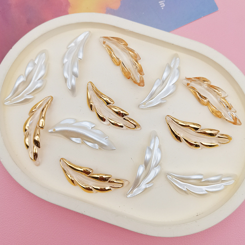 Abs Imitation Pearl Color Feather Leaf Jewelry Accessories DIY Handmade Pendants Gold Leaf Clothing Handmade Hairpin Accessories Abs Imitation Pearl Color Feather Leaf Jewelry Accessories DIY Handmade Pendants Gold Leaf Clothing Handmade Hairpin Accessories