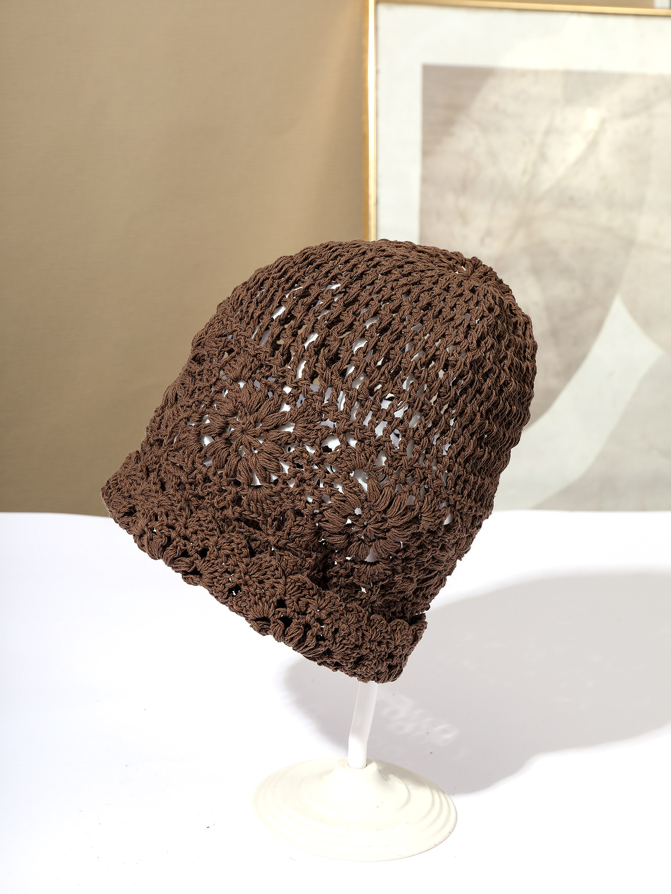 Primavera y otoño Delgado hueco hecho a mano sombrero de gancho de mujer gancho flor tejida de lana de mujer sombrero de punto de verano Red roja sobre cabeza sombrero