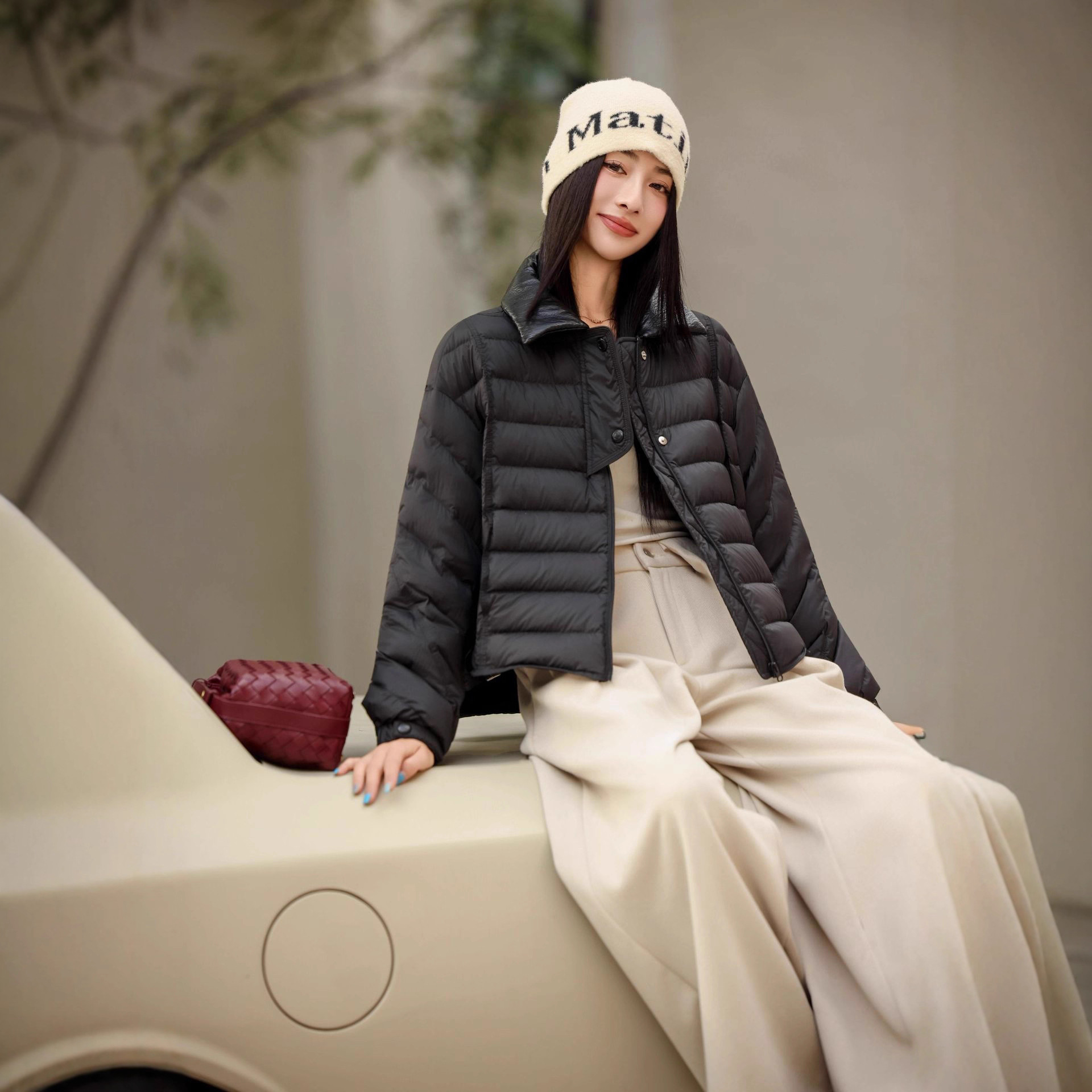 平湖羽绒服2025新款新国标90白鸭绒轻薄短款羽绒服外套女高级保暖