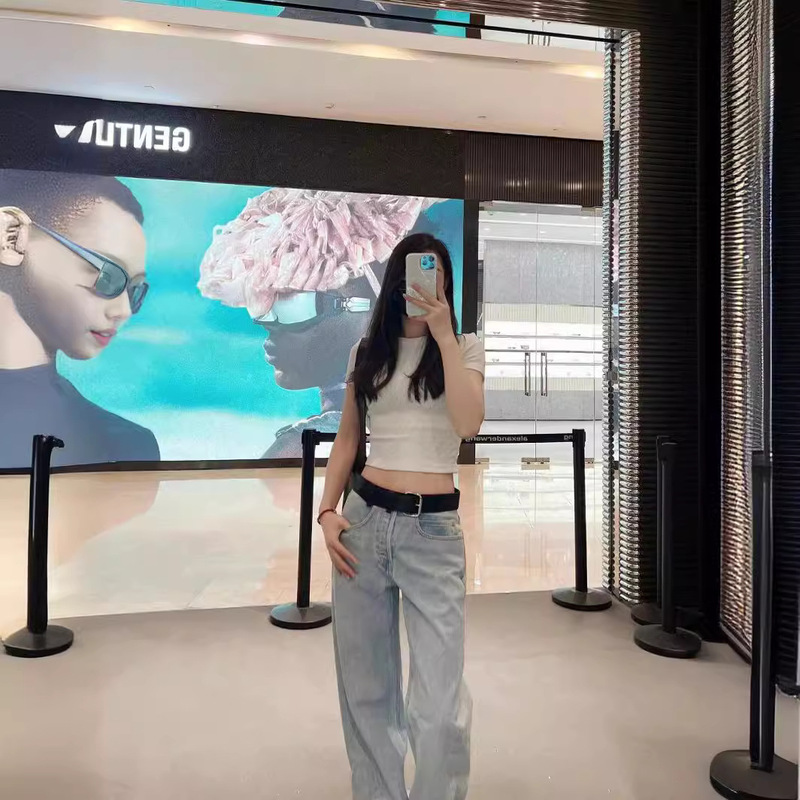 in stock BAO 2024 summer indispensable T-shirt elastic big body Joker fashion embossed short T