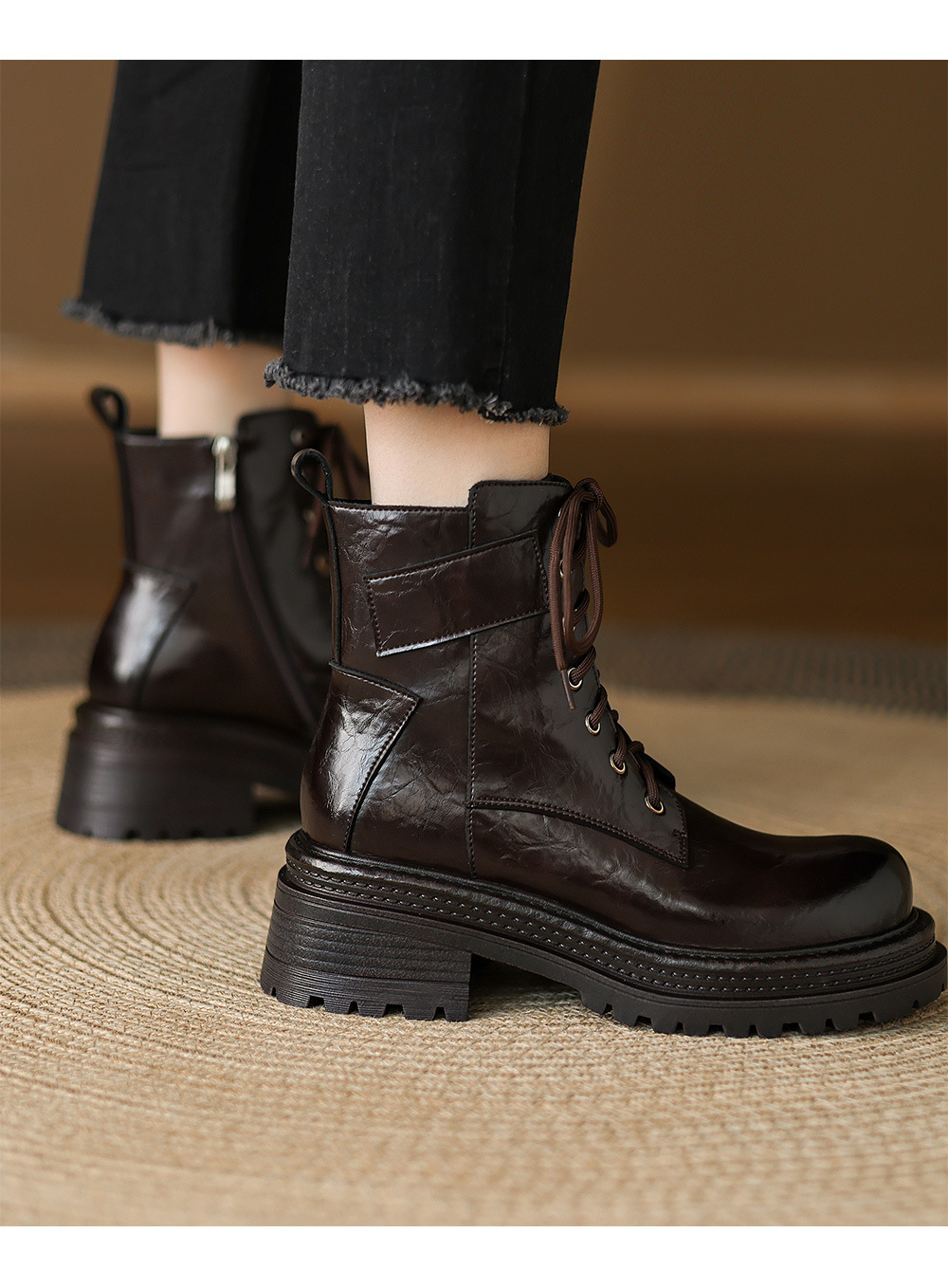 Boot Martin nữ gót dày buộc dây đế tăng chiều cao phong cách Maillard thu đông 2025 — Lớp lót nhung đen, Nhung nâu, Lớp lót đơn màu đen, Lớp lót đơn màu nâu chi tiết 7