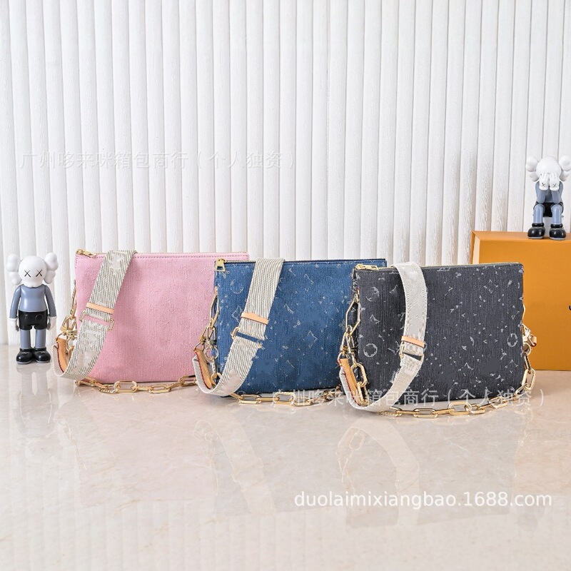 Cross-border live broadcast of high-quality supply Coussin small size handbags with new season cotton tannin Denim jacquard shoulder oblique Cross-border live broadcast of high-quality supply Coussin small size handbags with new season cotton tannin Denim jacquard shoulder oblique