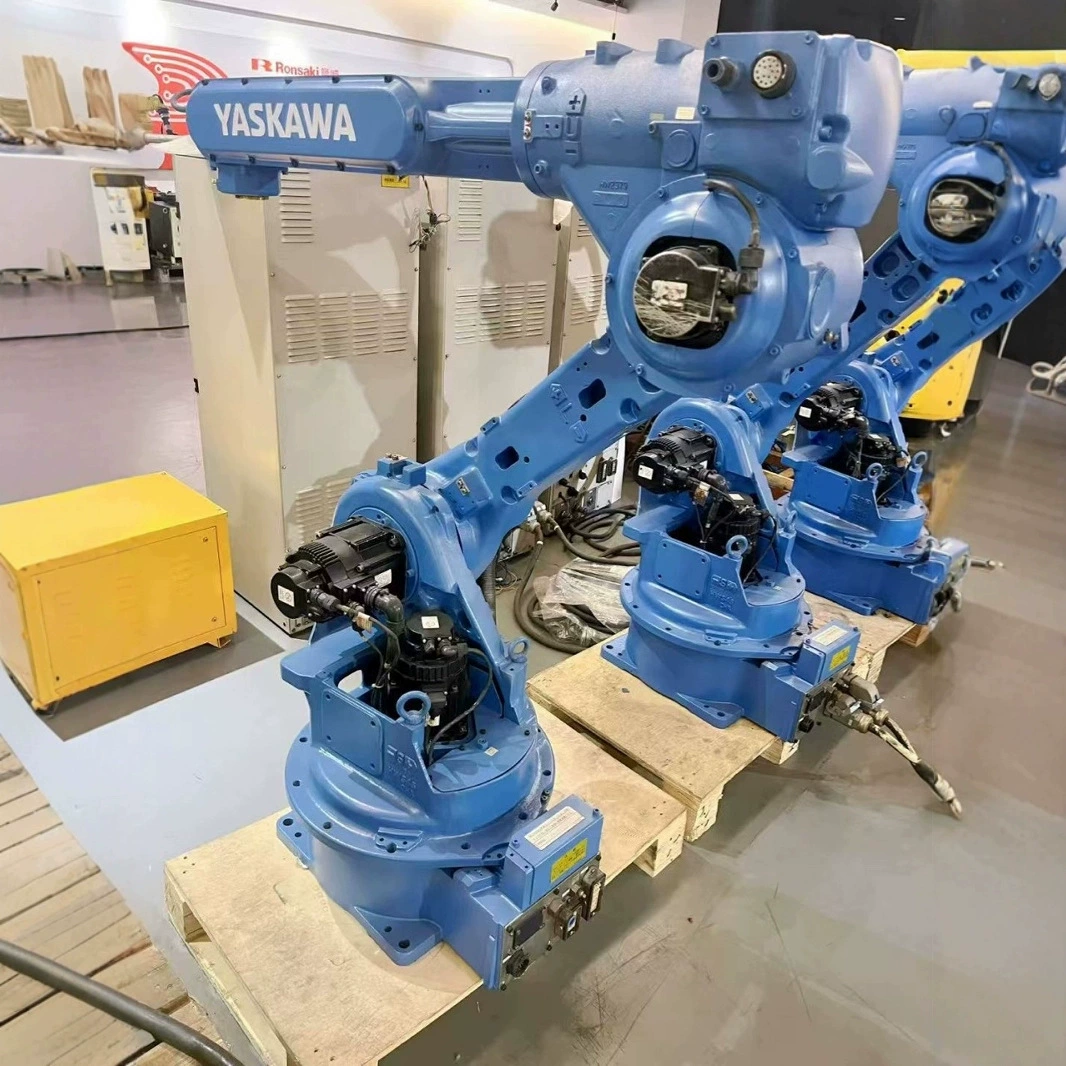 Использовался промышленный робот Yaskawa HP20D для сварки, обработки, загрузки и разгрузки, а также полировки с помощью шестиосевого робота YASKAWA.