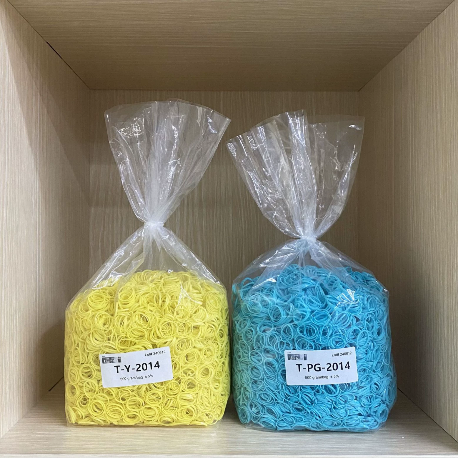 Корейские высококачественные эластичные резиновые кольца цветные домашние животные резиновые ленты маленькие не вьющиеся волосы кожаные кольца для собак косметические аксессуары для волос