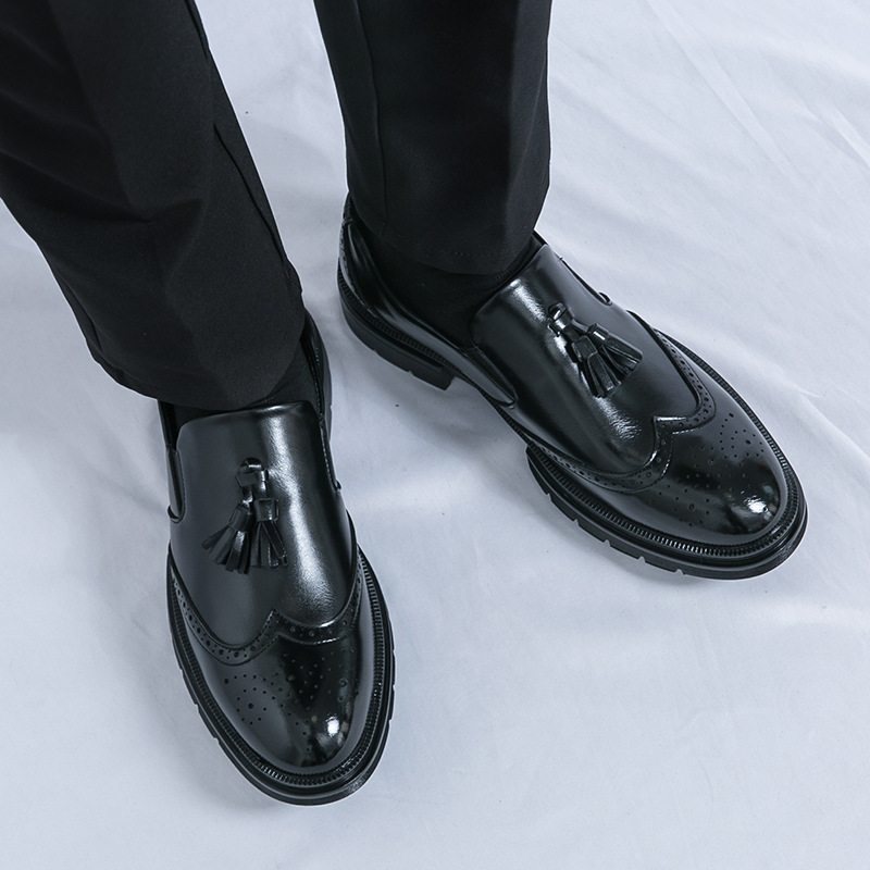 Cross-border 46 tamaño de otoño nuevo negocio casual ropa formal con bordas zapatos de cuero hombre estilo británico bloque tallado zapatos de hombre image 5