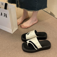 厚底夹脚拖女夏季批发年新款韩版小众罗马凉鞋百搭拖鞋网红人字拖