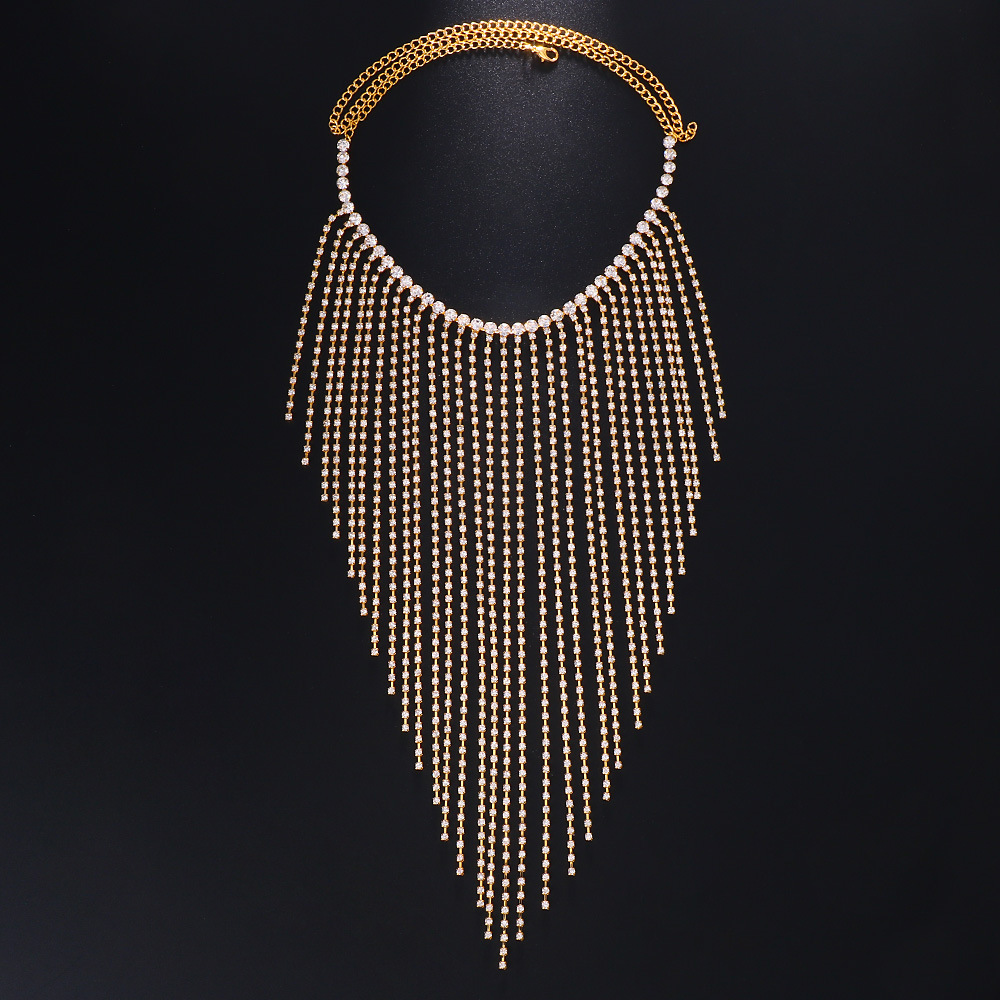 Europa y los Estados Unidos máscaras de brilla larga atmósfera de cadena de garra máscara de diamante accesorios de fiesta máscara de mujer