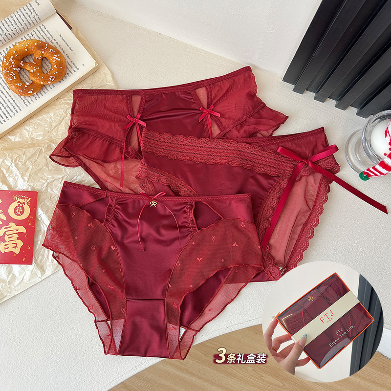 Fang Tang Jing Cherry Red Women's Satin Spliced Mesh Mid-Low Waist Panties for the Year of Birth, Summer Thin Style Fang Tang Jing Cherry Red Women's Satin Spliced Mesh Mid-Low Waist Panties for the Year of Birth, Summer Thin Style
