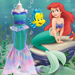 ���R�dŮͯӾ�bcosplay�����~ͬ��ɼ����ٽzƴ�ӵ�������ȹ���b