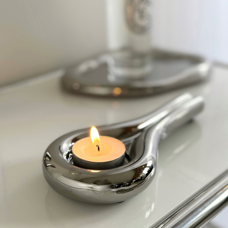 Ornamento de mesa de cerámica plateada francesa atmósfera doméstica escritorio modelo sala de estar dormitorio decoración lujosa ligera