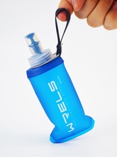 运动软水壶硅胶咬嘴健身骑行跑步可折叠水杯户外越野口袋软水壶