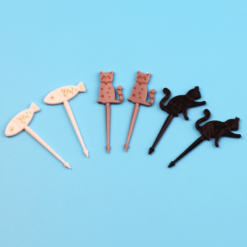 Cartoon japonés encantador tenedor de fruta transfronterizo venta caliente stick de fruta creativa decoración mini tenedor de fruta al por mayor