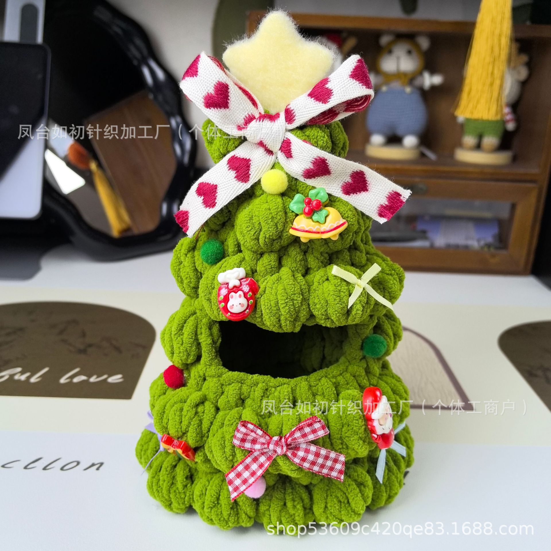 Finished Christmas Tree Baby Clothes Creative Hand-Knitted Christmas Tree Decoration Cloth Doll Clothing Accessories Small Gifts