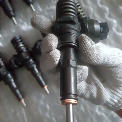 0414720215 Fuel Injector – Oil pump, nozzle