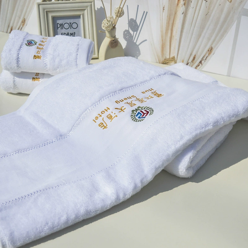 Cotton bath towel, water absorbent, increased thickness