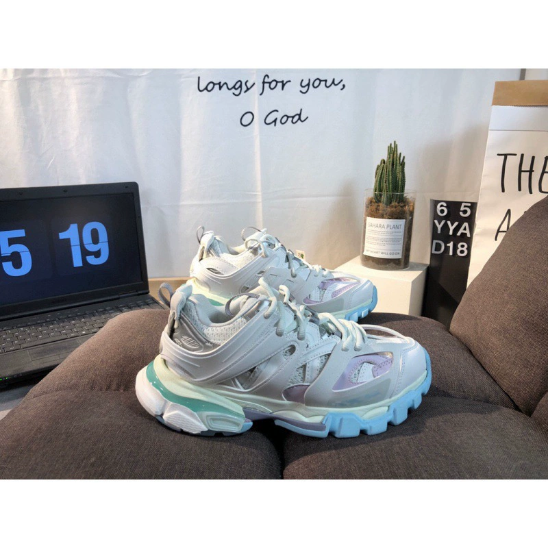 Chunyuan Paris Daddy Shoes Женская обувь Track 3.0 Putian Men's Forly - уличные толстые подошвы со светодиодной подсветкой, увеличивающей спортивную пару