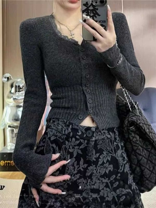 灰色V领蕾丝内搭打底衫女秋季2025新款针织衫短款上衣设计感小众|undefined