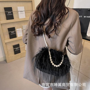 �羳���u�͹Ŵ�����ë�qŮ������朗l��С�����W����Ů�L�μ�б��