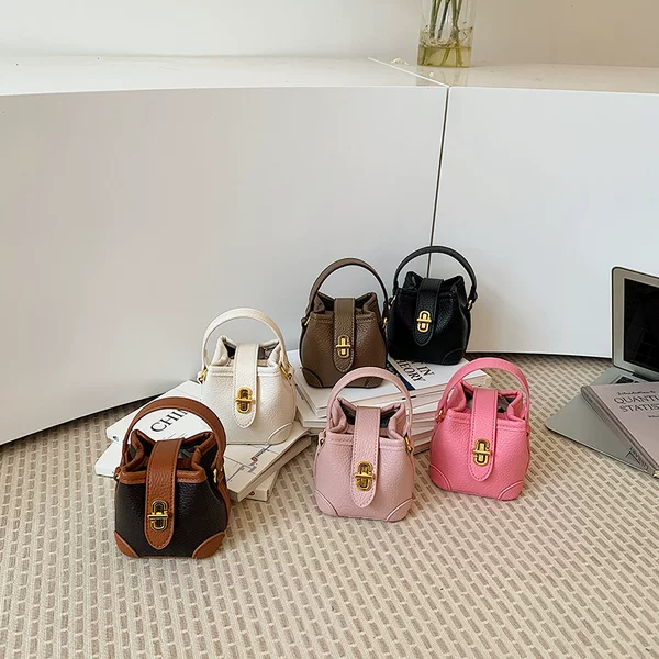 Children's Bags 2026 New Spring and Summer Crossbody Bag Women's Bag Light Luxury Niche High-End Bucket Bag Fashion Handbag