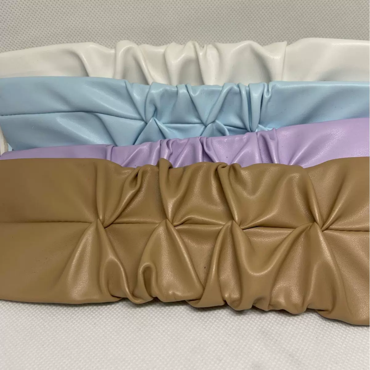 一字型褶皱花纹简约款柔软轻便鞋面辅料一片式PU皮革回力厂家直销