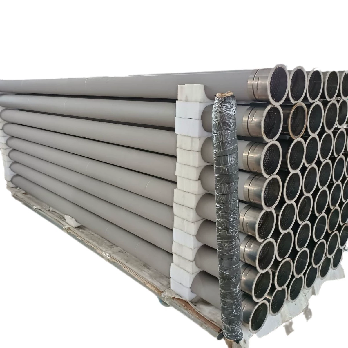 Высокая температура и высокая влажность окружающей среды в сталелитейной промышленности