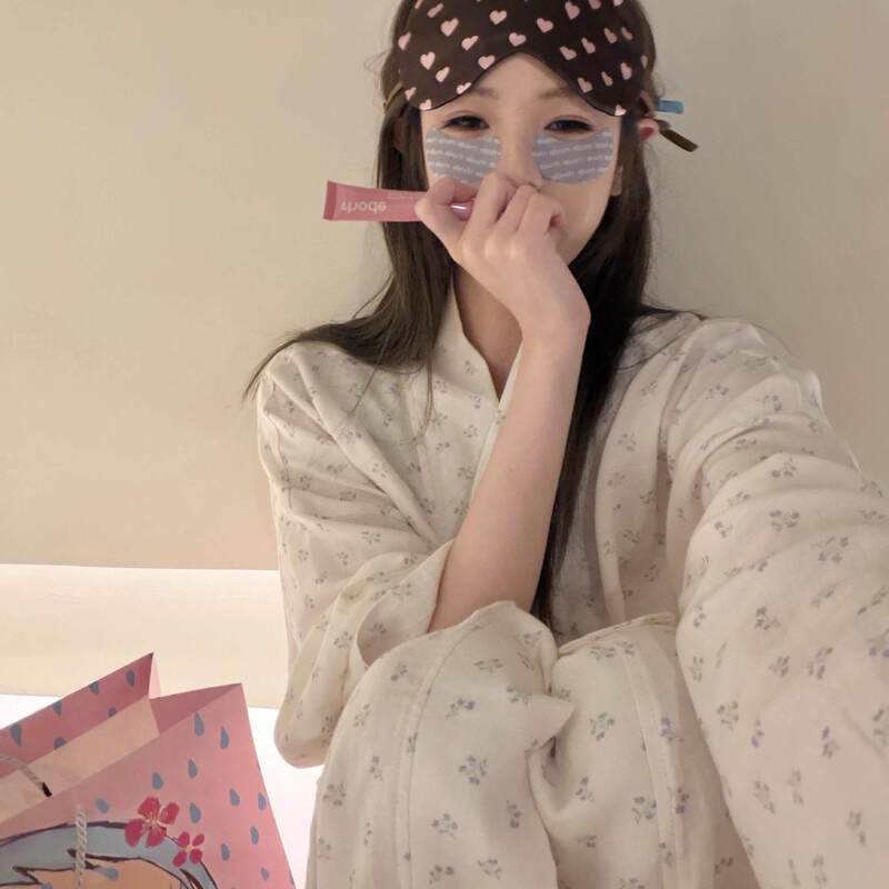 French-style elegant floral waist-tied robe for women, new autumn collection, plus-size, mid-length, long-sleeved home wear bathrobe French-style elegant floral waist-tied robe for women, new autumn collection, plus-size, mid-length, long-sleeved home wear bathrobe