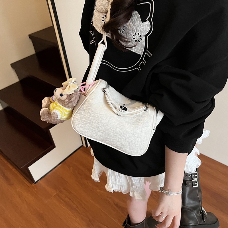 2025 New Solid Color Doctor Bag Casual Women's Large Capacity Shoulder Crossbody Bag Commuter Pillow Bag Handbag - Thumbnail 2